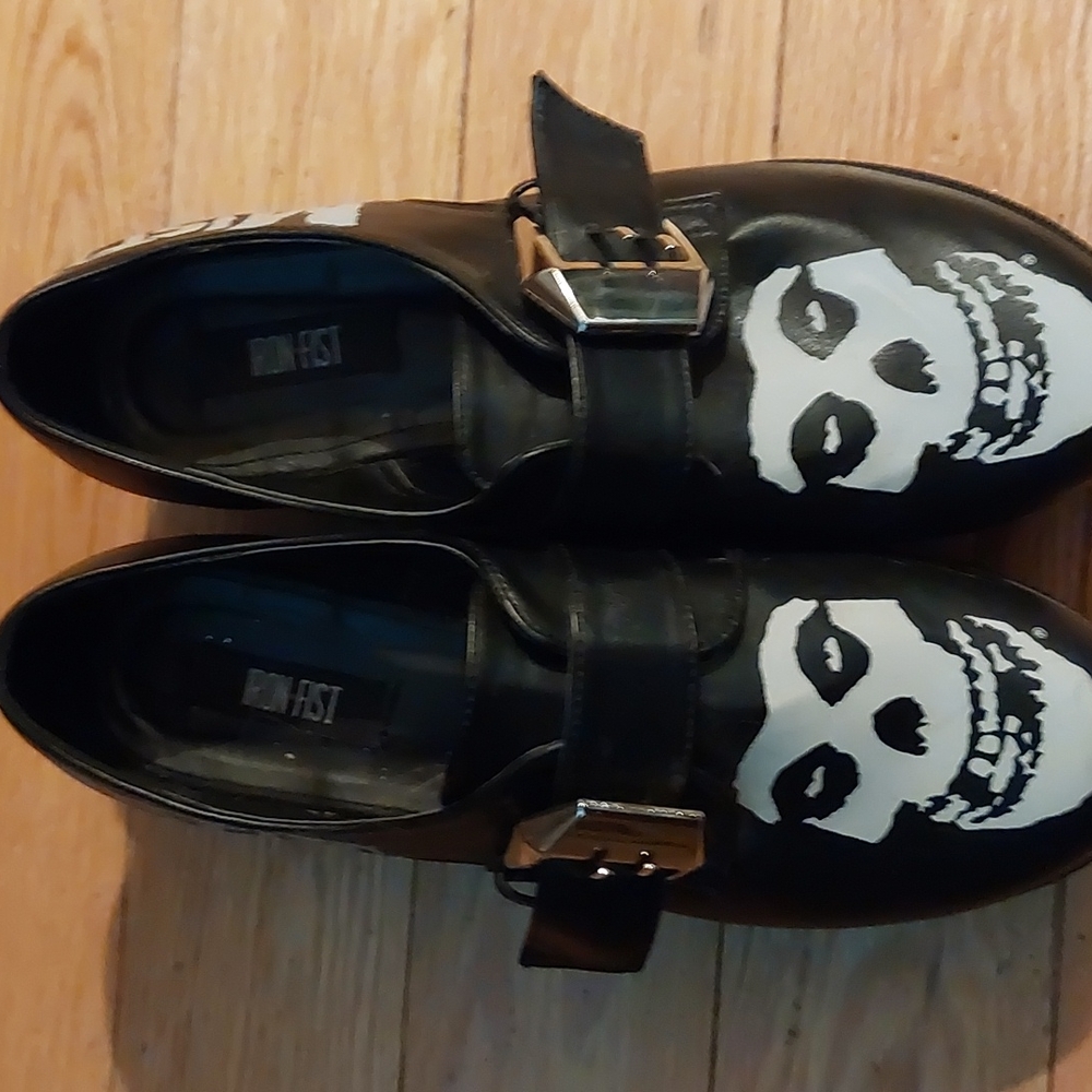 Iron fist misfits shoes - Picture 1 of 4